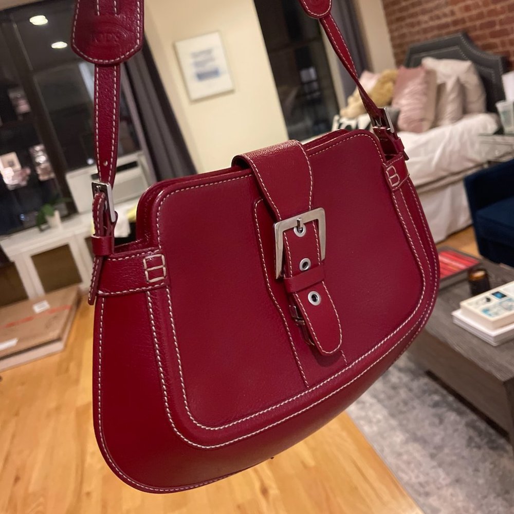 Tod's Red Patent Leather Shoulder bag